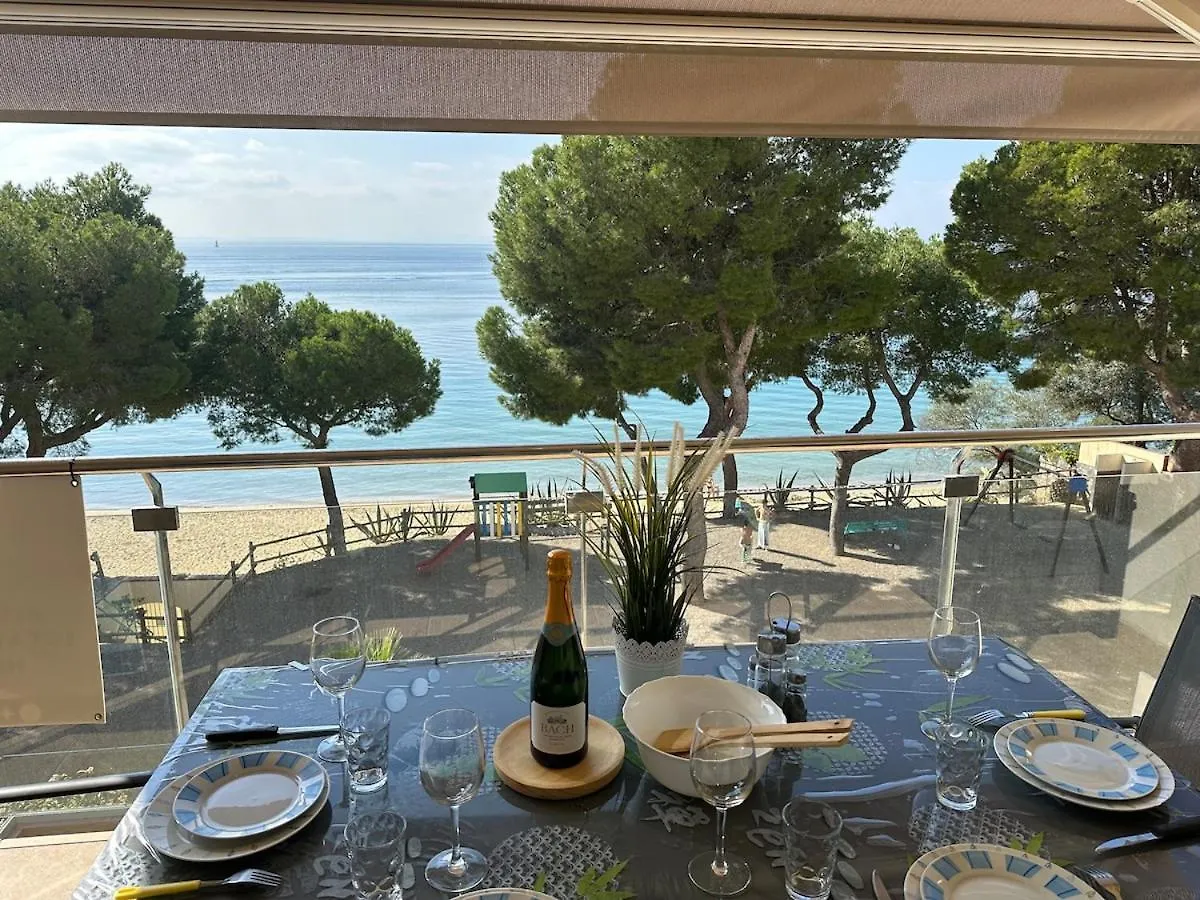 Apart En Almadraba Vista Al Mar Inmo Asesoria El Akel Roses